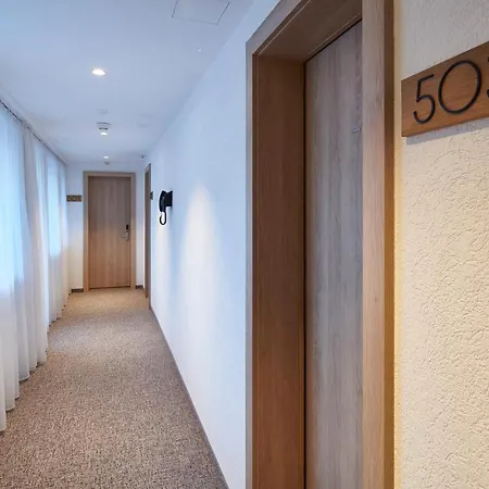 Spinne Hotel 4*