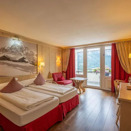 Spinne Hotel
